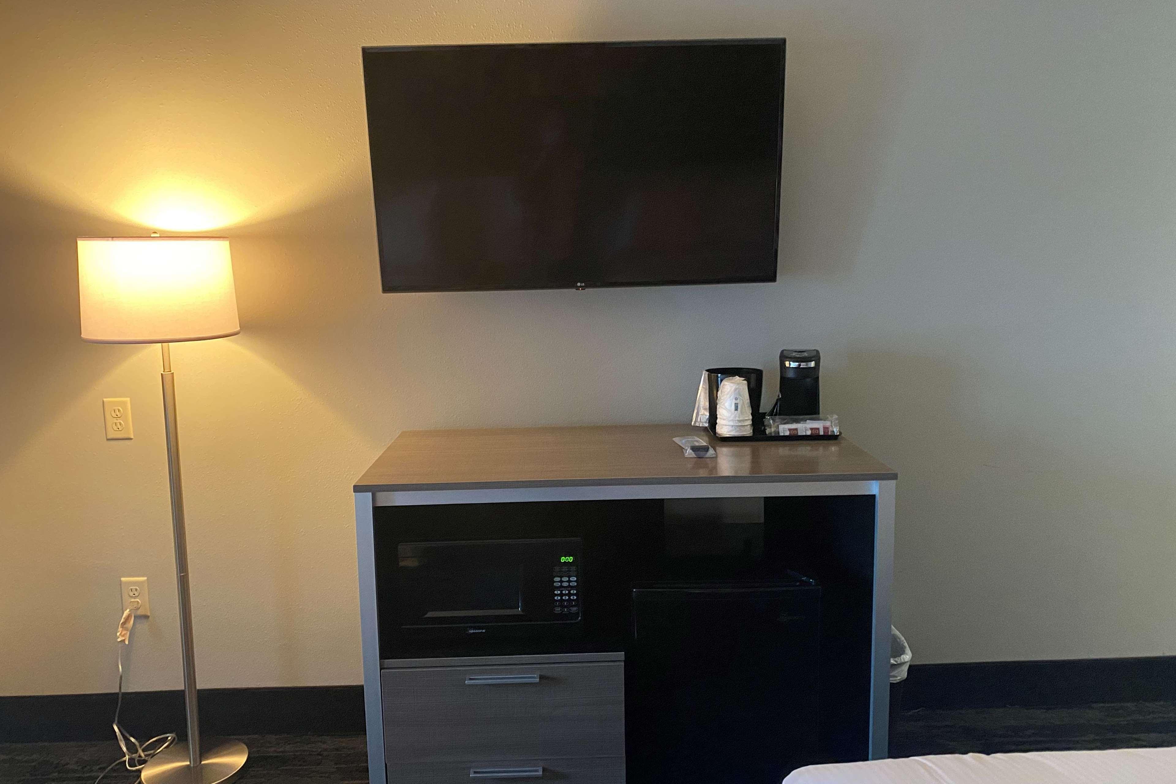 Baymont By Wyndham Madison Hotel Luaran gambar
