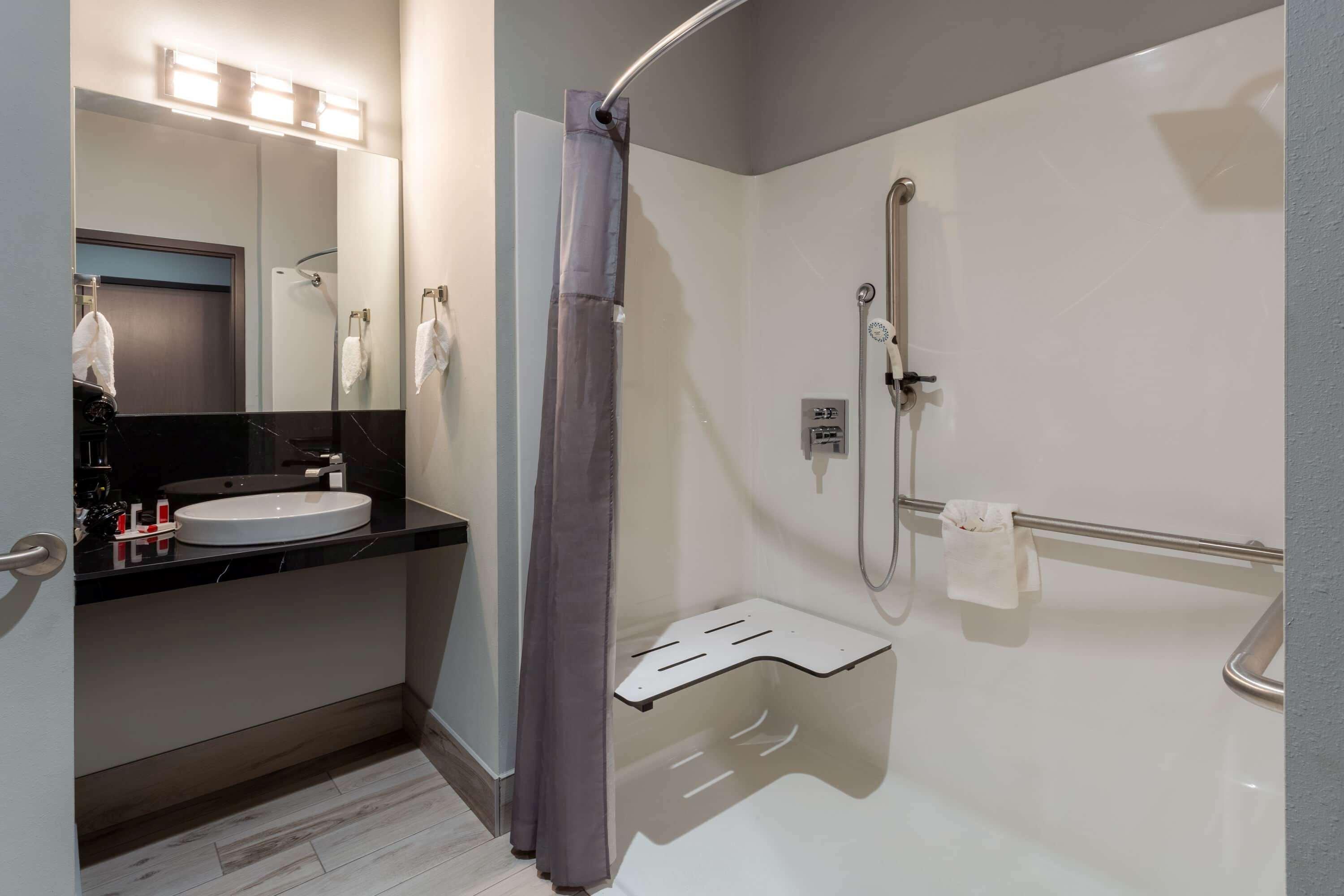 Baymont By Wyndham Madison Hotel Luaran gambar